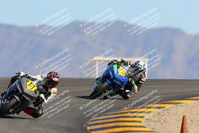 media/Oct-29-2022-CVMA (Sat) [[14c0aa3b66]]/Race 4 500 Supersport-350 Supersport/